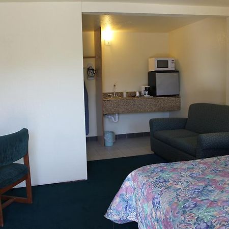 Nite Inn Motel Юджин Экстерьер фото